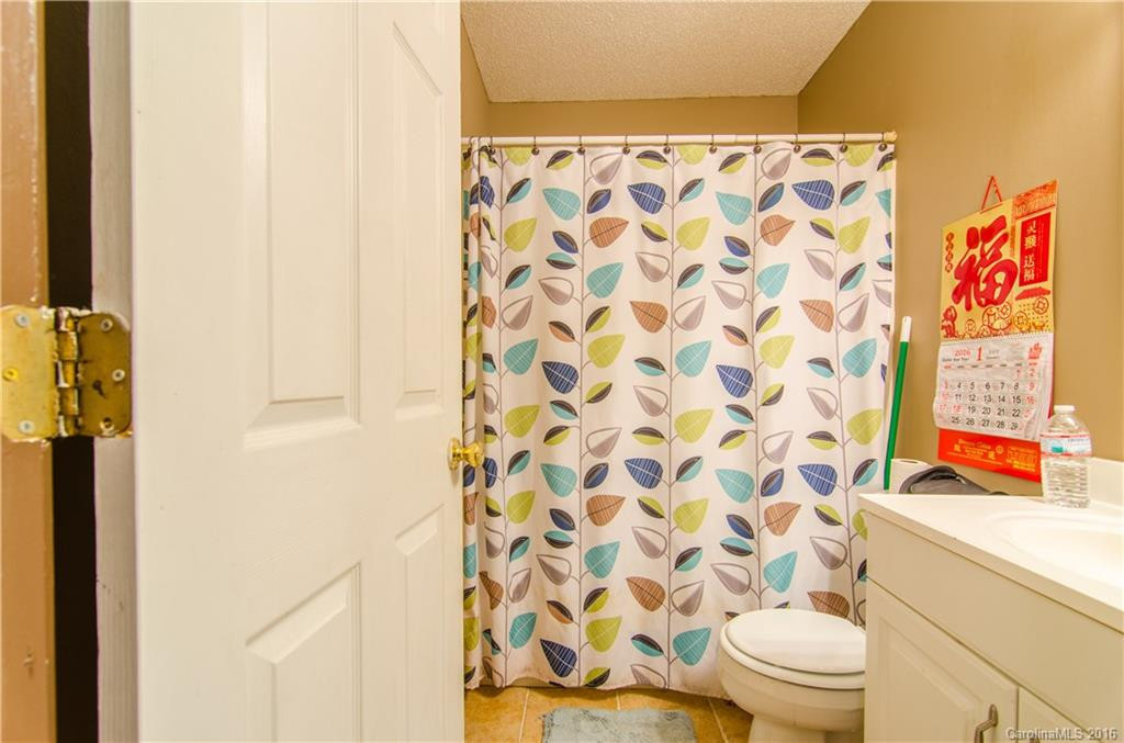 86 Locust Court - Photo 12