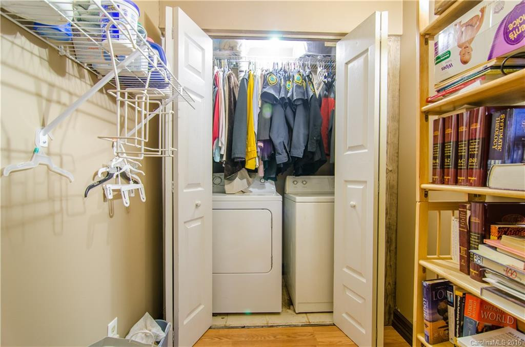 86 Locust Court - Photo 13