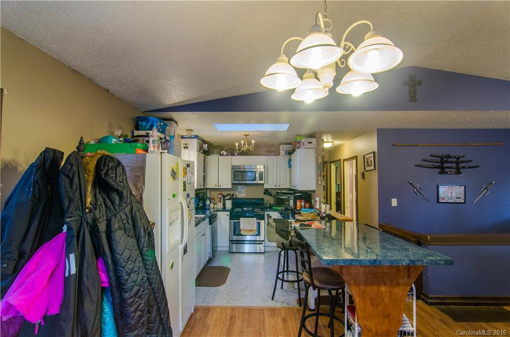 86 Locust Court - Photo 4