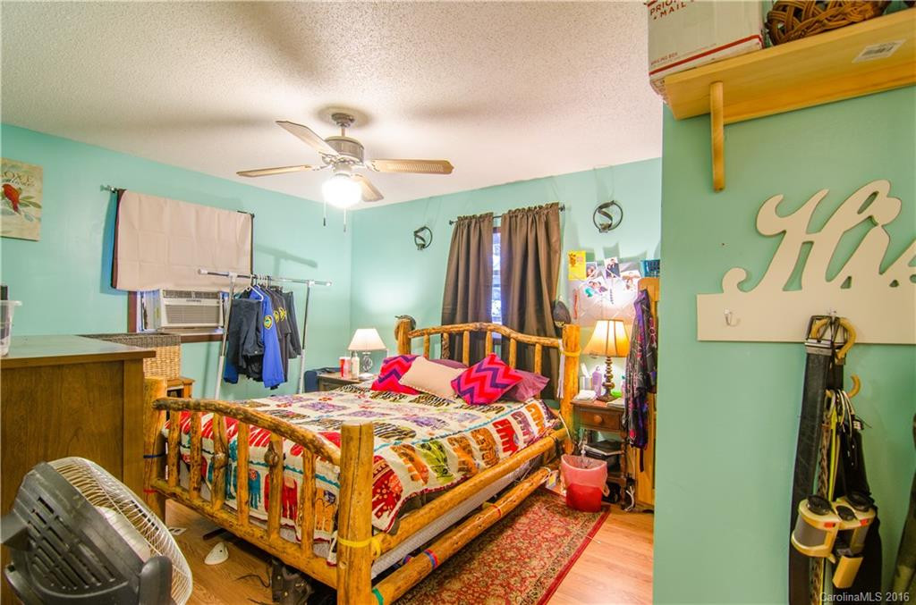 86 Locust Court - Photo 7