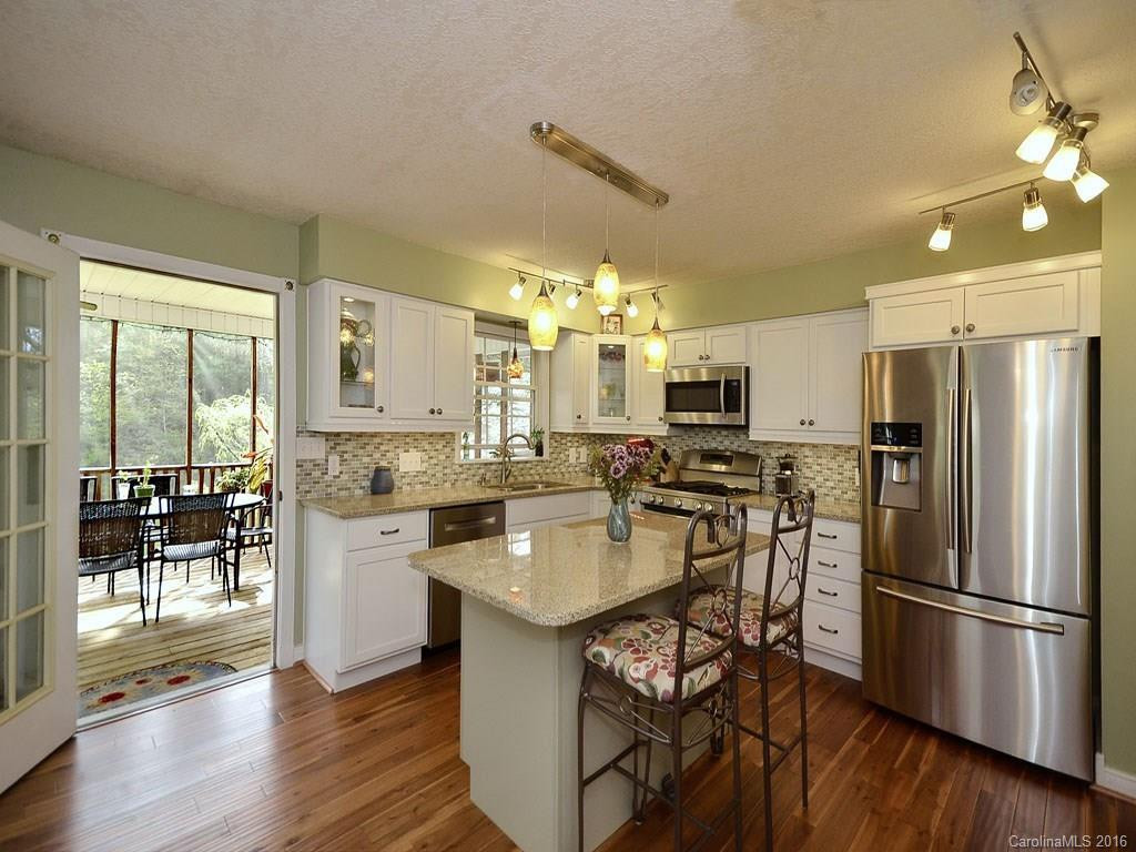 27 Azalea Drive - Photo 2