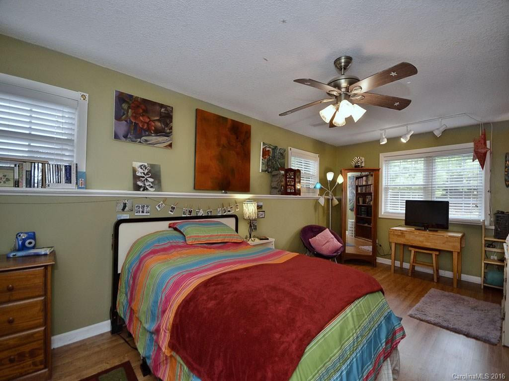 27 Azalea Drive - Photo 15