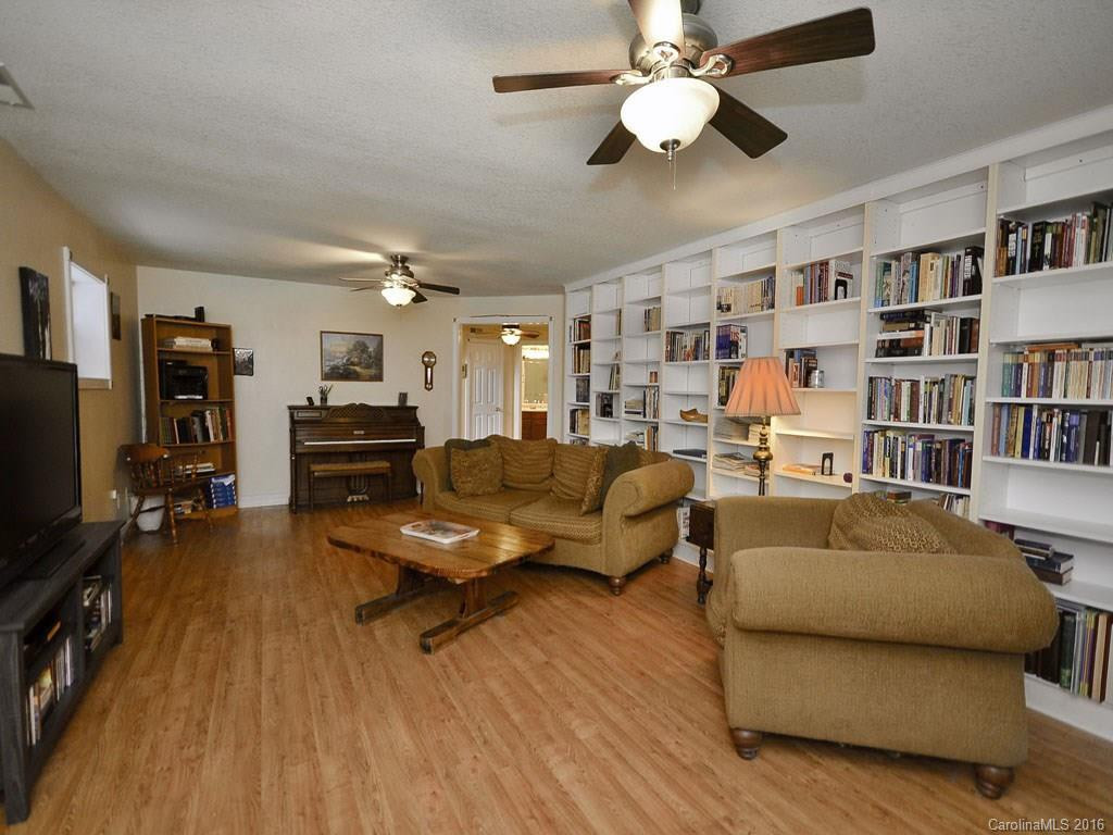 27 Azalea Drive - Photo 18