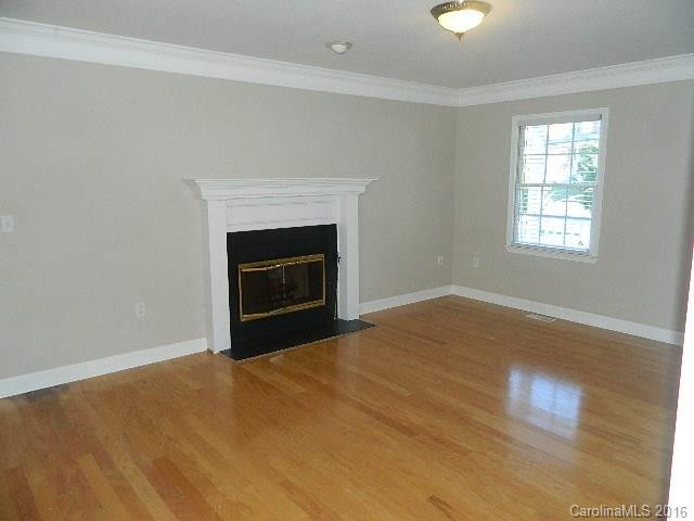 5 Emerald Court - Photo 4