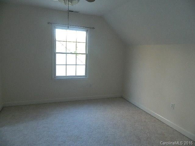 5 Emerald Court - Photo 8