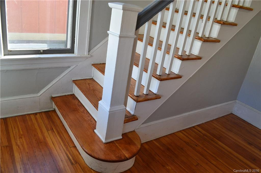 133 Annandale Avenue - Photo 10