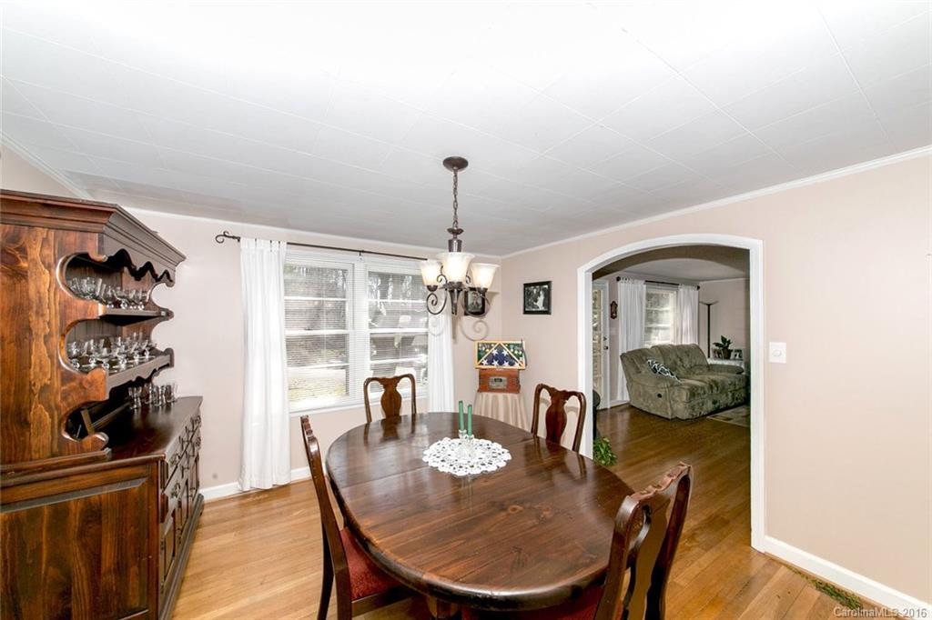 327 Browning Avenue - Photo 12