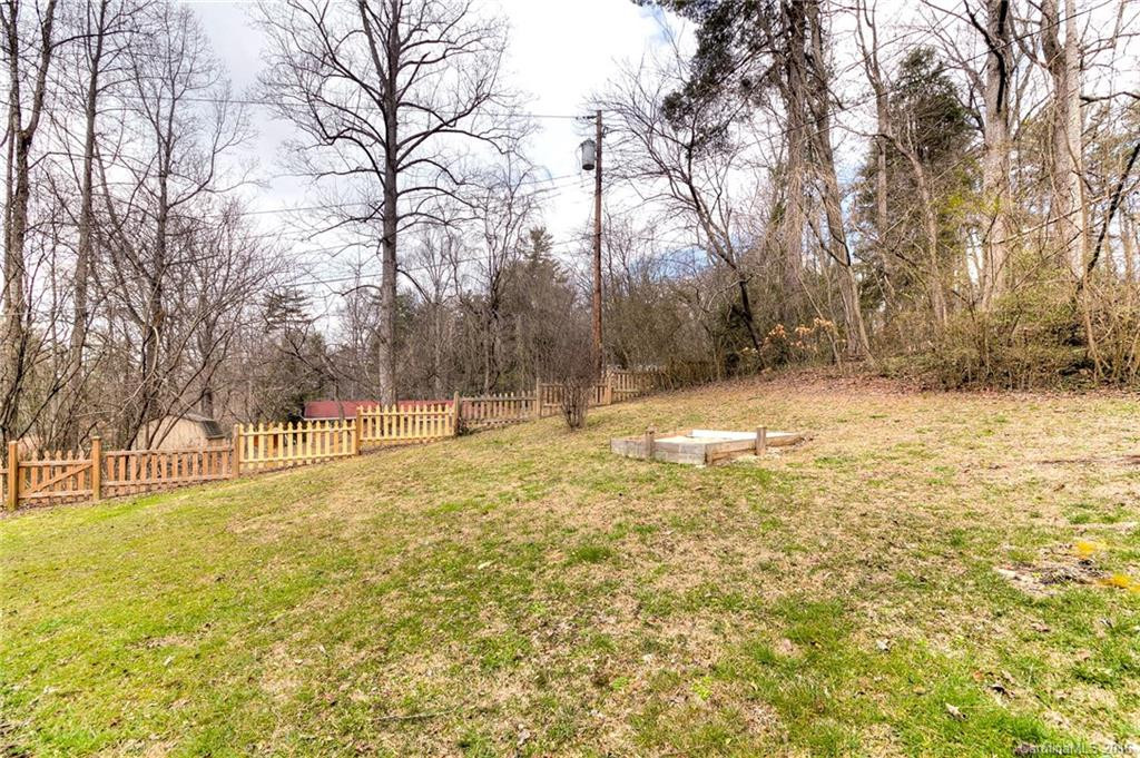 327 Browning Avenue - Photo 22