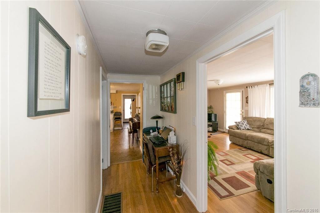 327 Browning Avenue - Photo 8