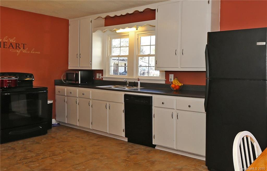 1162 Sulphur Springs Road - Photo 5