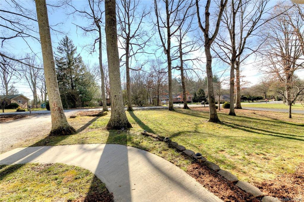 456 Beach Drive - Photo 16