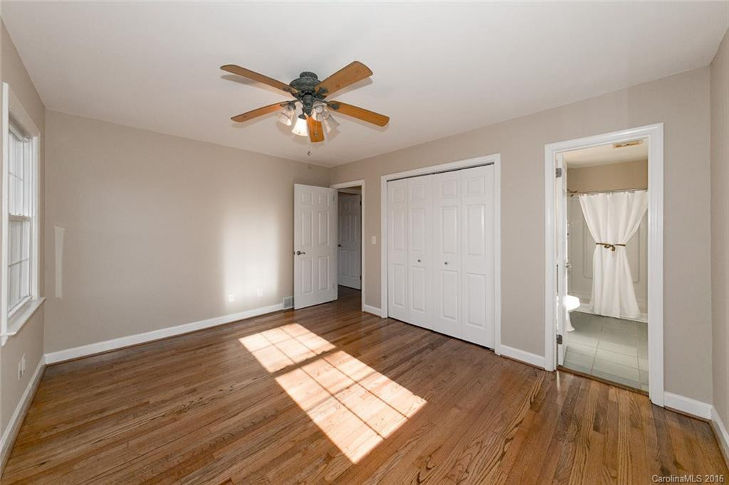 456 Beach Drive - Photo 8