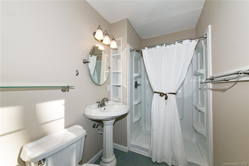 456 Beach Drive - Photo 9