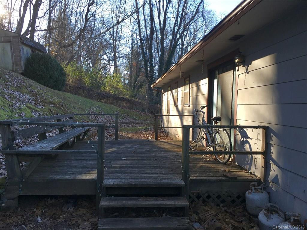 217 Boyd Avenue - Photo 2