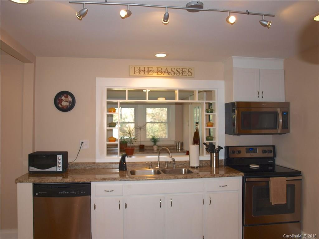 173 Hillside Heights - Photo 12