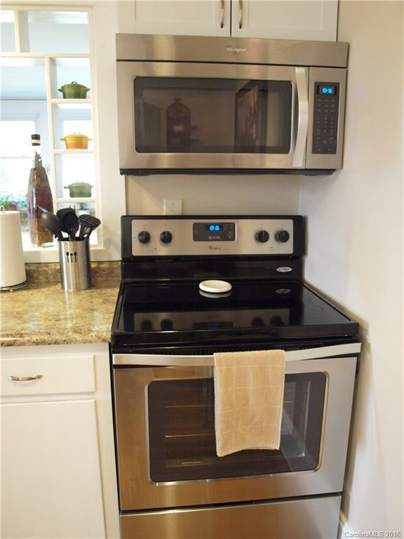 173 Hillside Heights - Photo 15