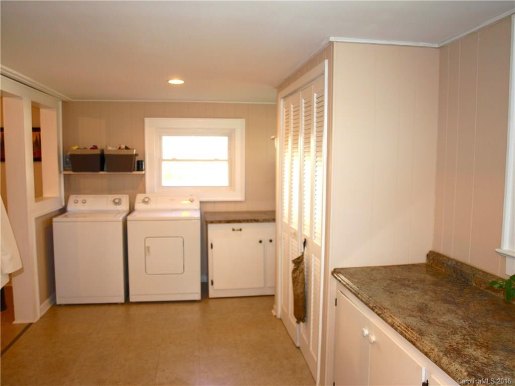 173 Hillside Heights - Photo 16