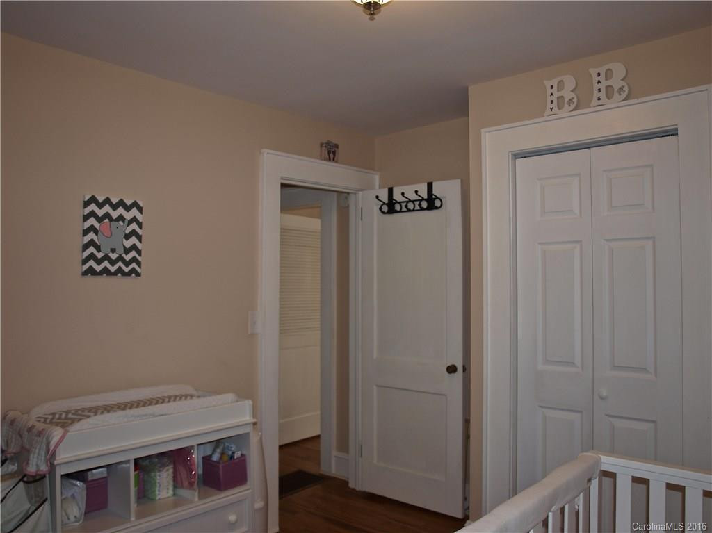 173 Hillside Heights - Photo 8