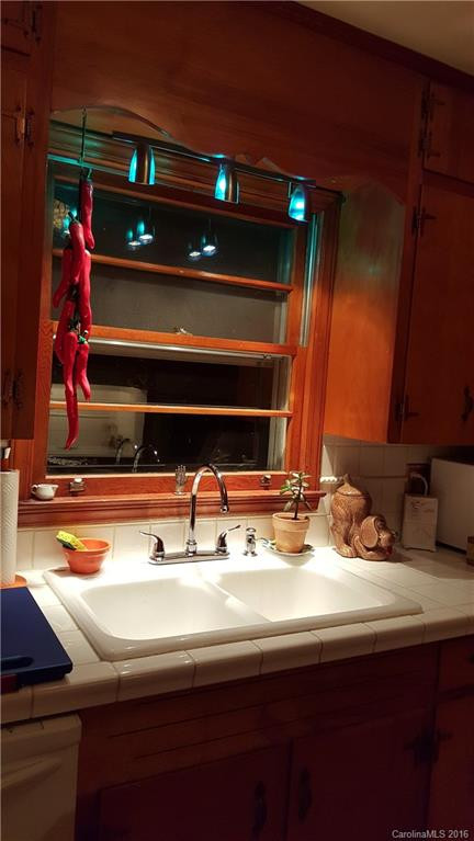 34 Wilshire Drive - Photo 5