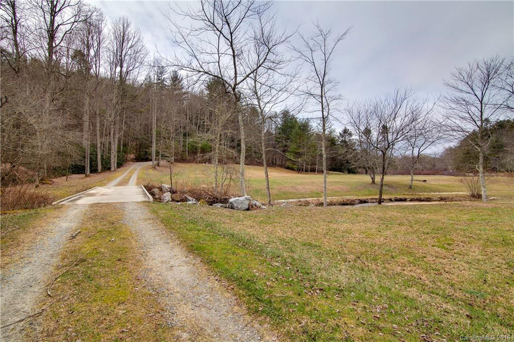 7820 Greenville Highway - Photo 14