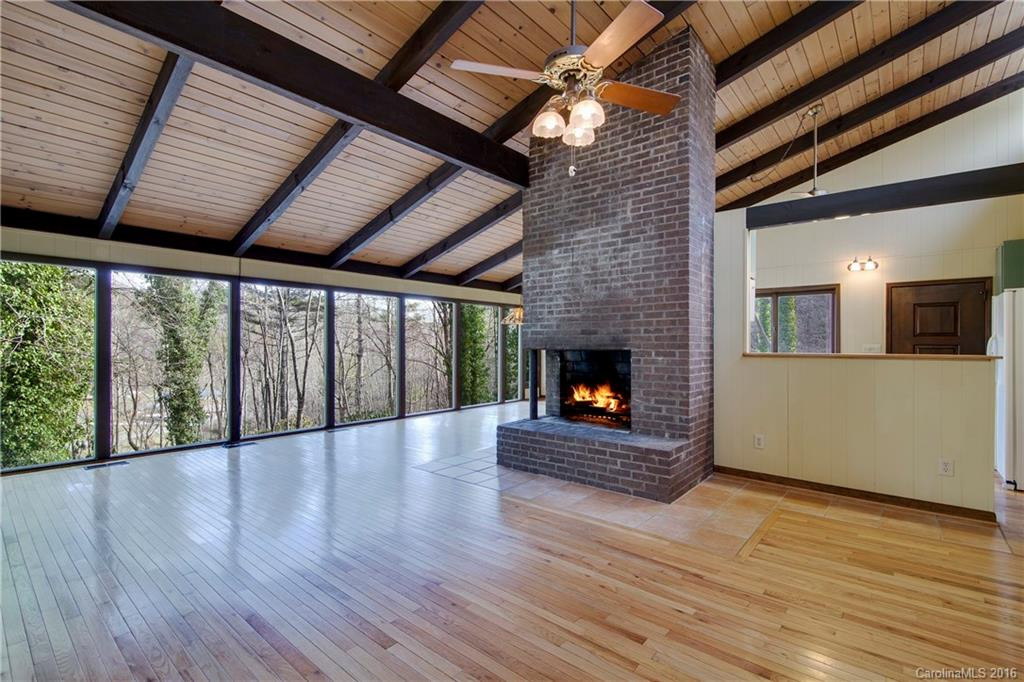 7820 Greenville Highway - Photo 3