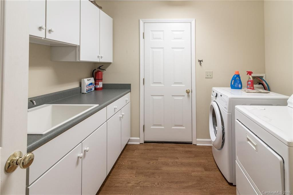 152 Maryland Place #1422 - Photo 15