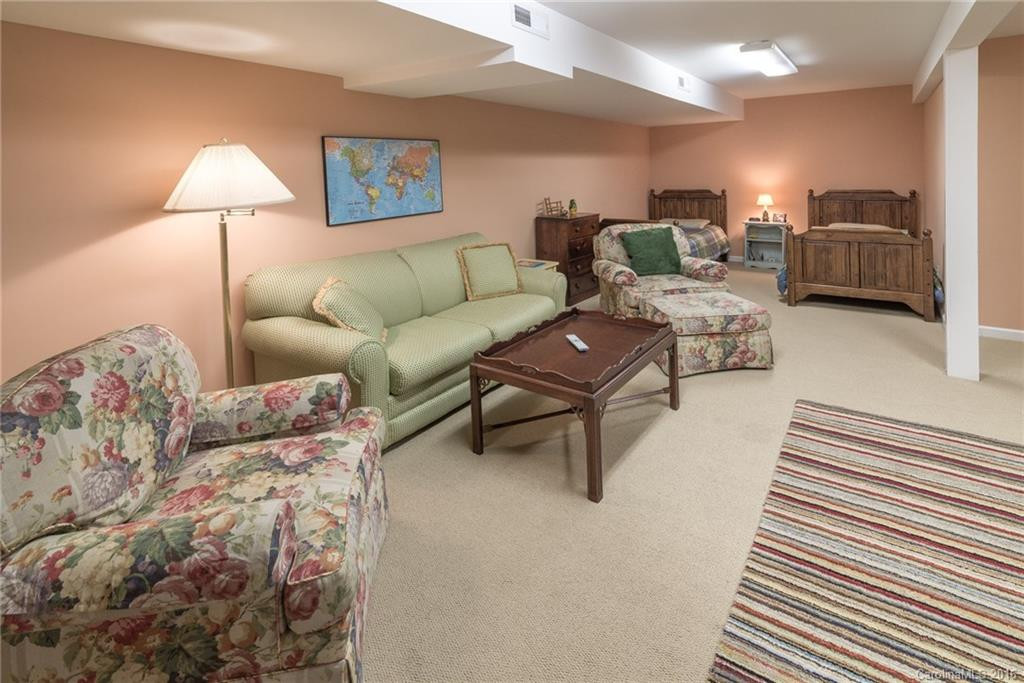 152 Maryland Place #1422 - Photo 18