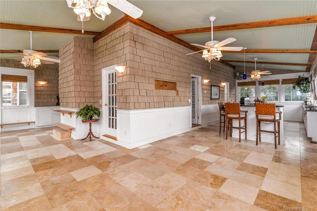 339 Stratford Road - Photo 8