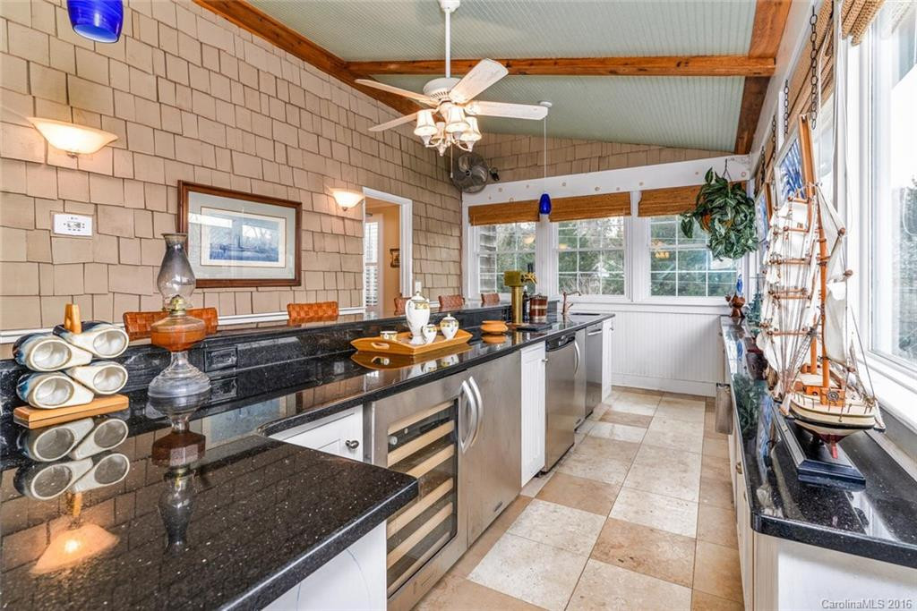 339 Stratford Road - Photo 10