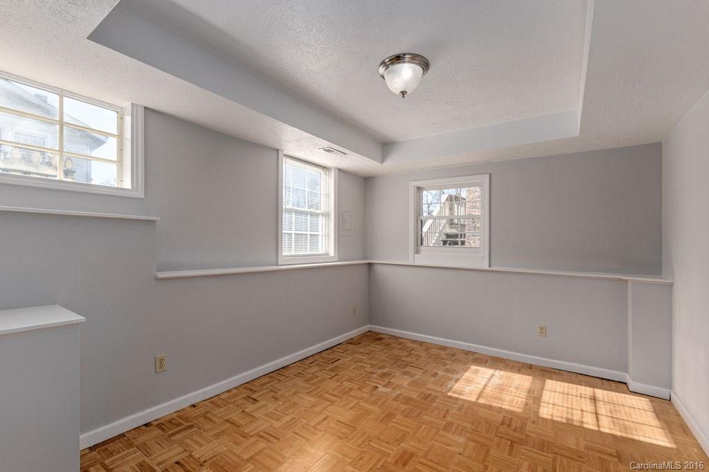 8 Dale Street - Photo 12