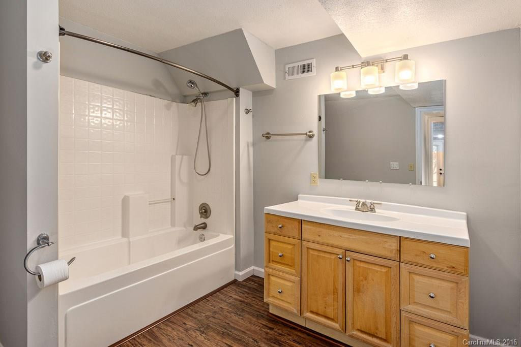 8 Dale Street - Photo 14