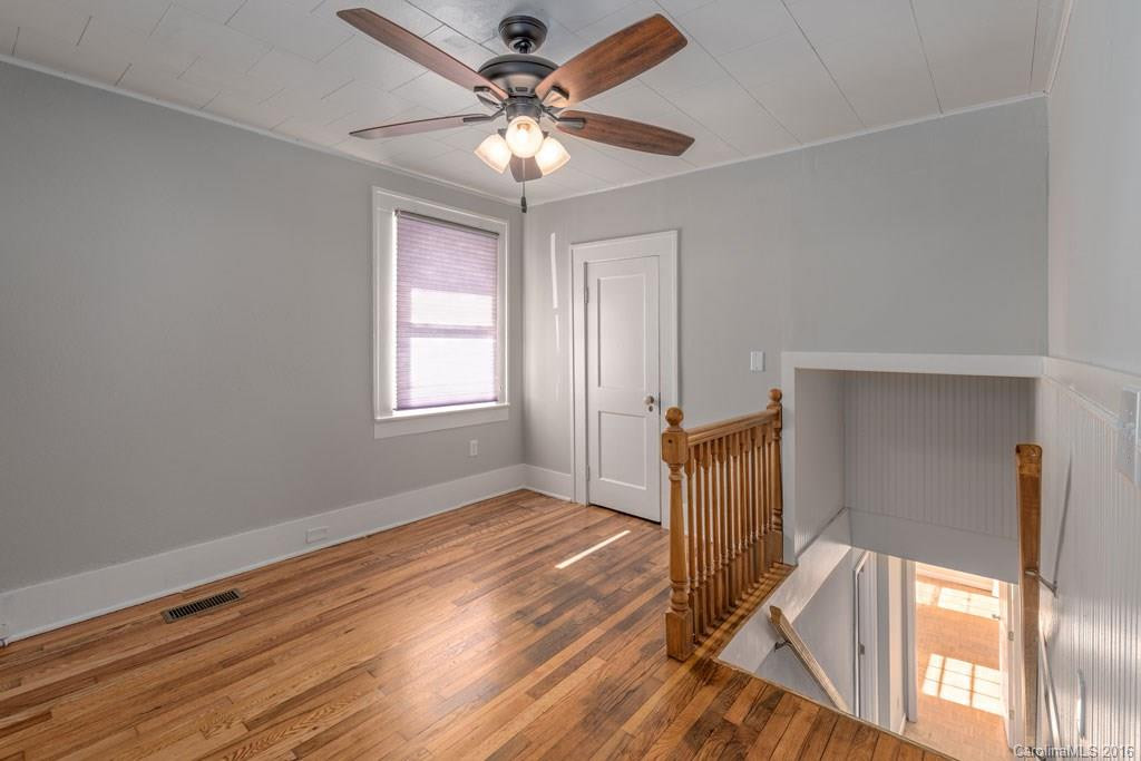 8 Dale Street - Photo 10