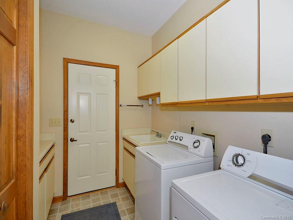 2451 Cumming Woods Lane Road - Photo 17