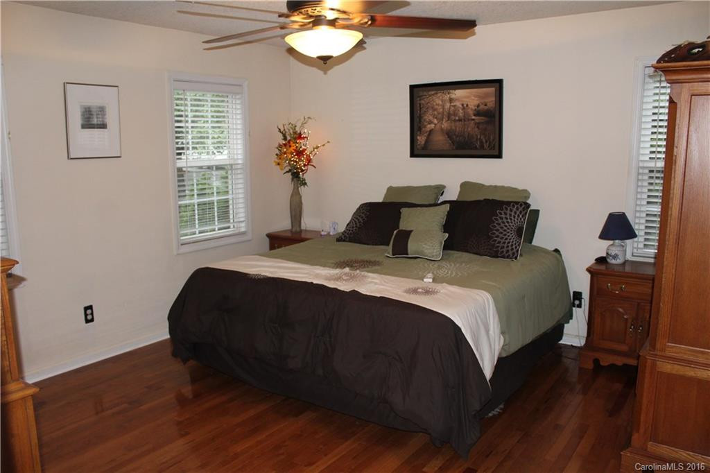 3 Leisure Court #13 - Photo 5