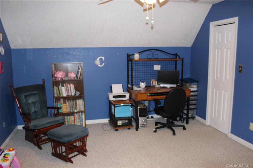 3 Leisure Court #13 - Photo 7