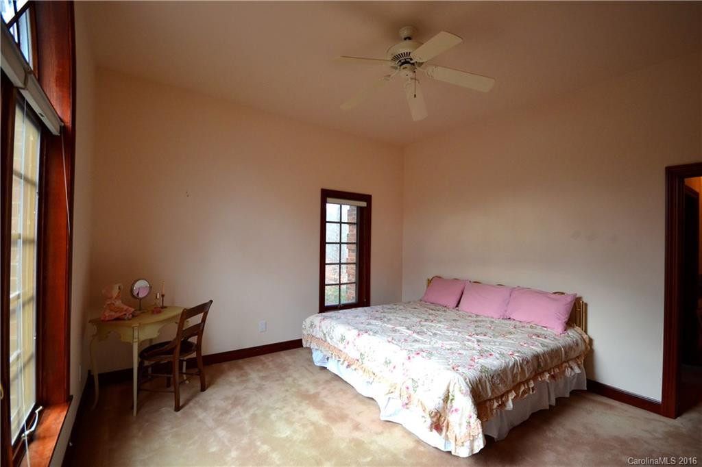 969 Hunting Country Road - Photo 14