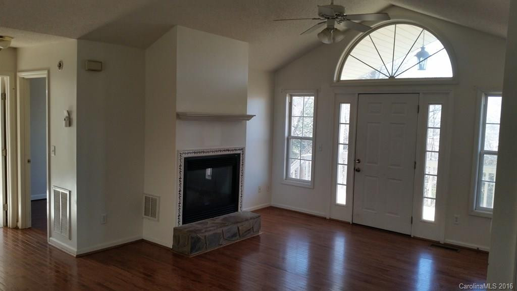 59 Sunset Drive - Photo 2