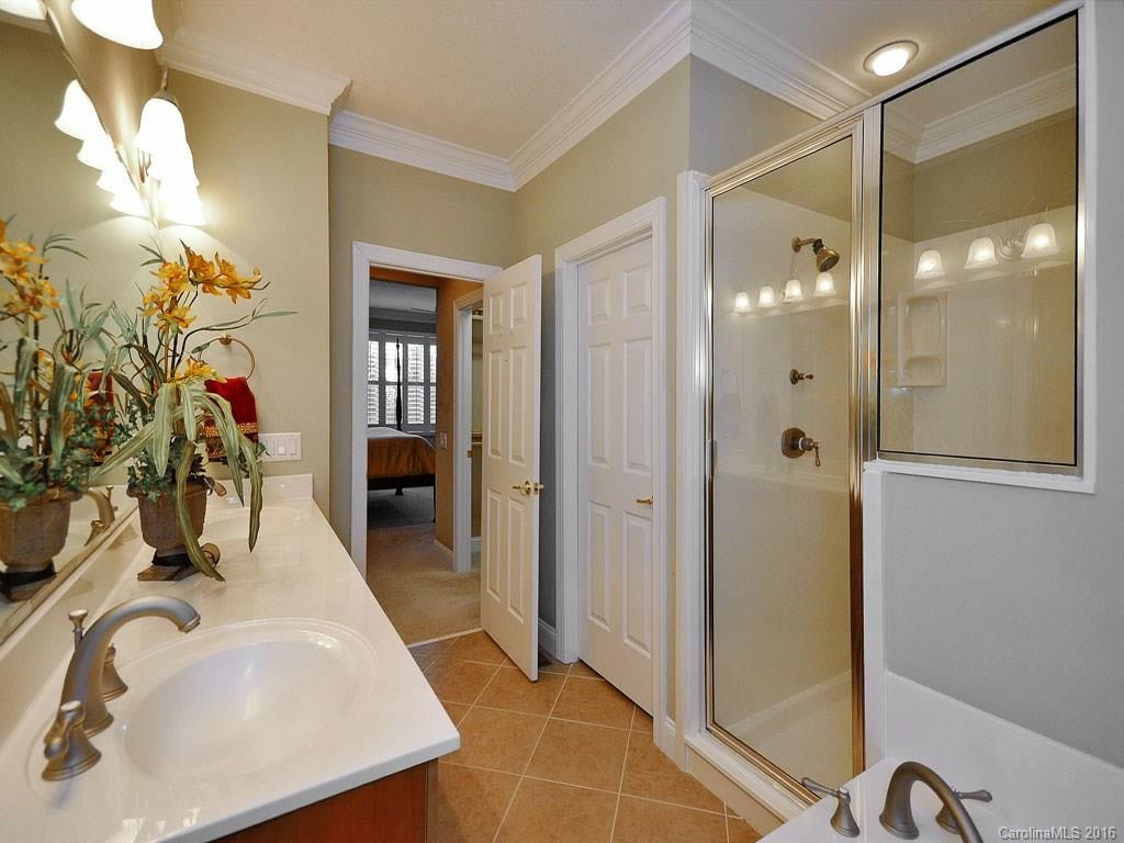 291 Towne Place Drive #291 - Photo 15