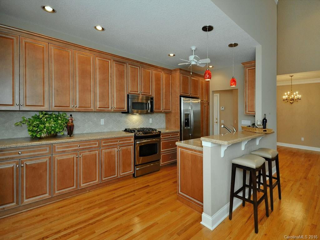291 Towne Place Drive #291 - Photo 7