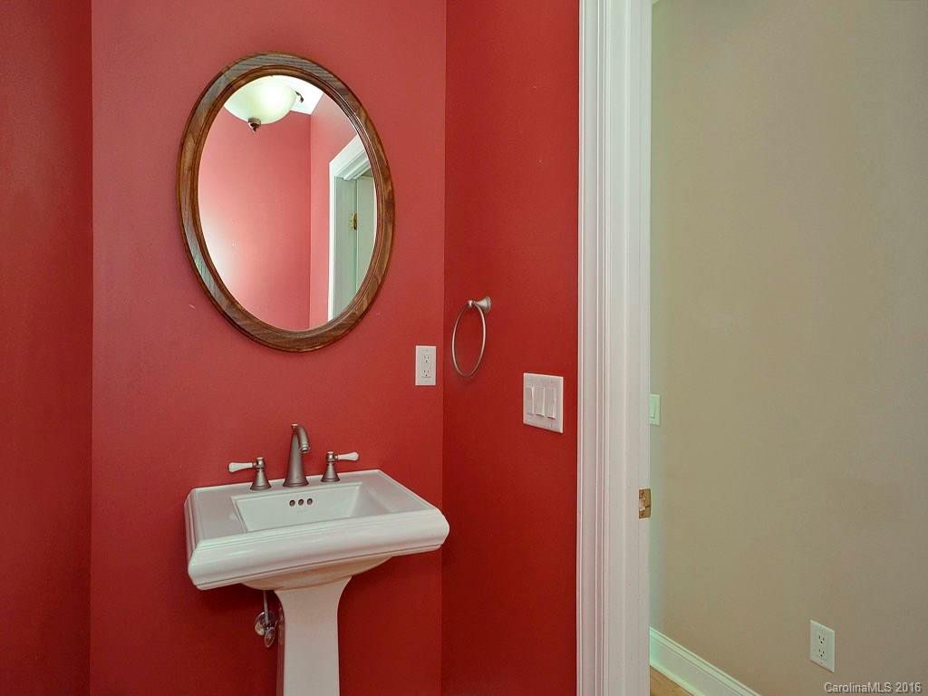 291 Towne Place Drive #291 - Photo 10