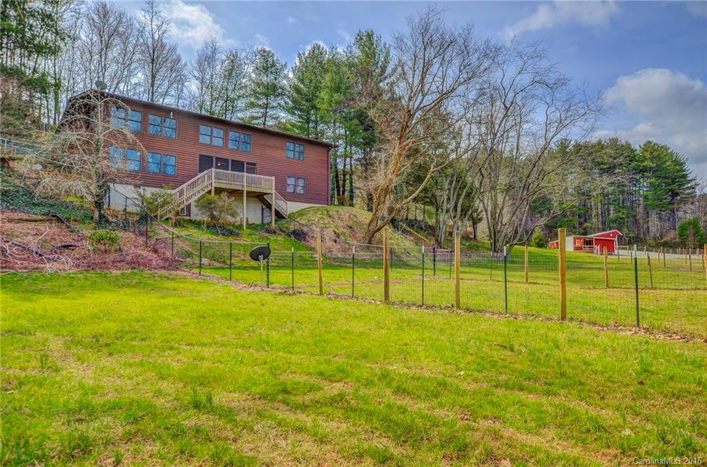 83 Chimney Glen Drive