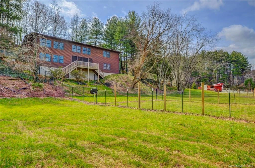 83 Chimney Glen Drive