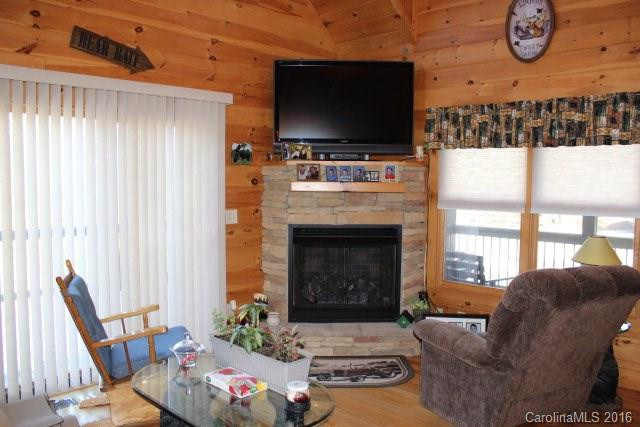 162 Saratoga Drive - Photo 5