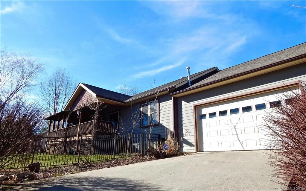 6 Weldon Way #3