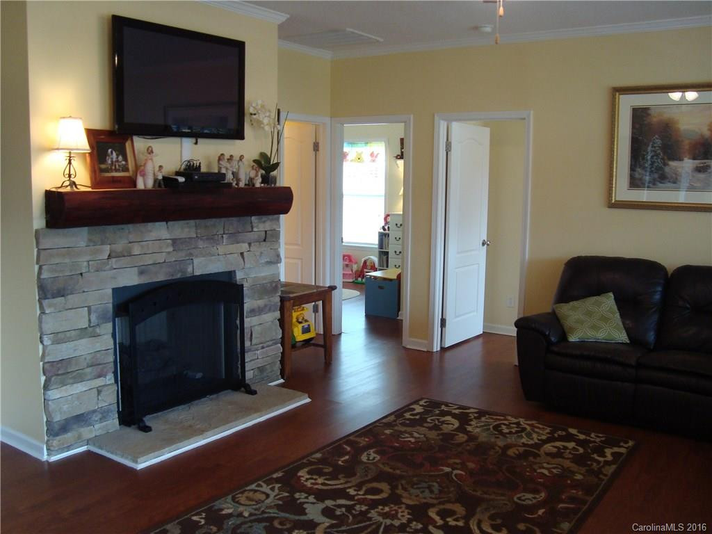 42 Vera Lane - Photo 6