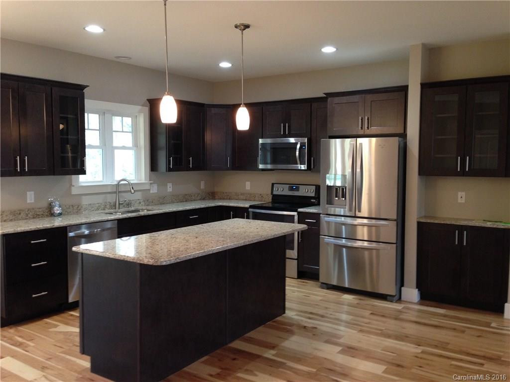 98 Langwell Avenue - Photo 2