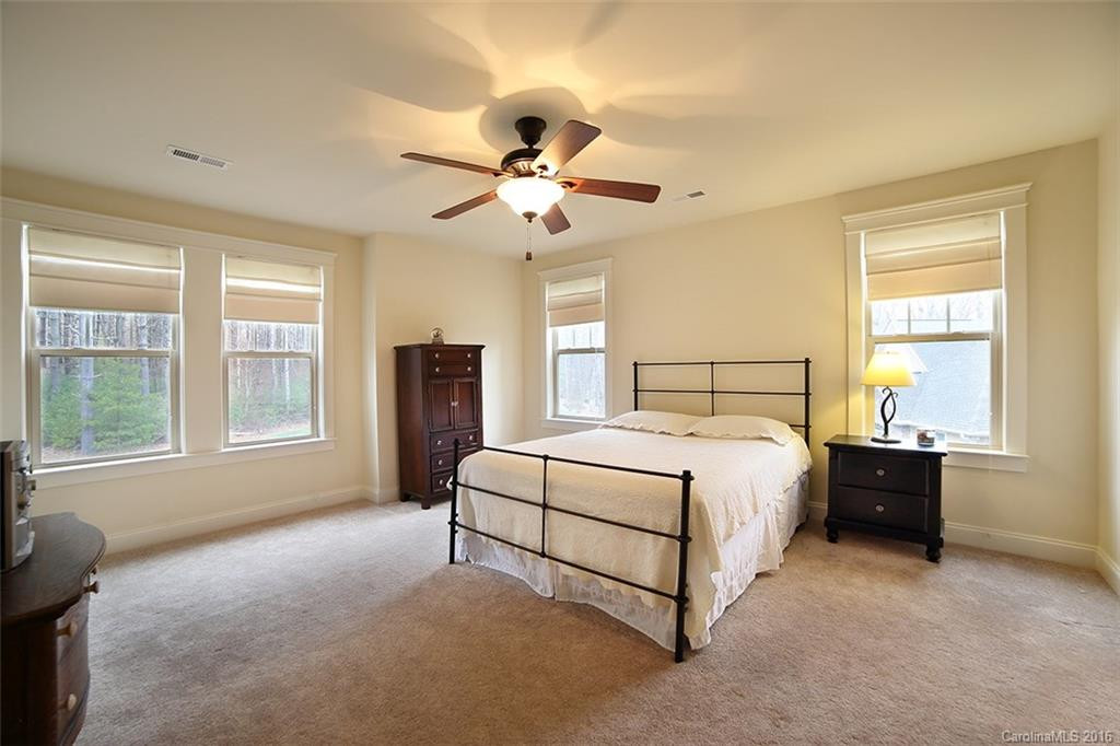 280 Holly Haven Court - Photo 11
