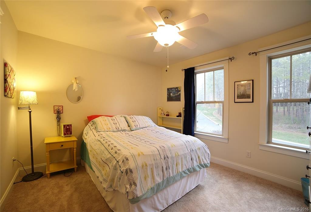 280 Holly Haven Court - Photo 14
