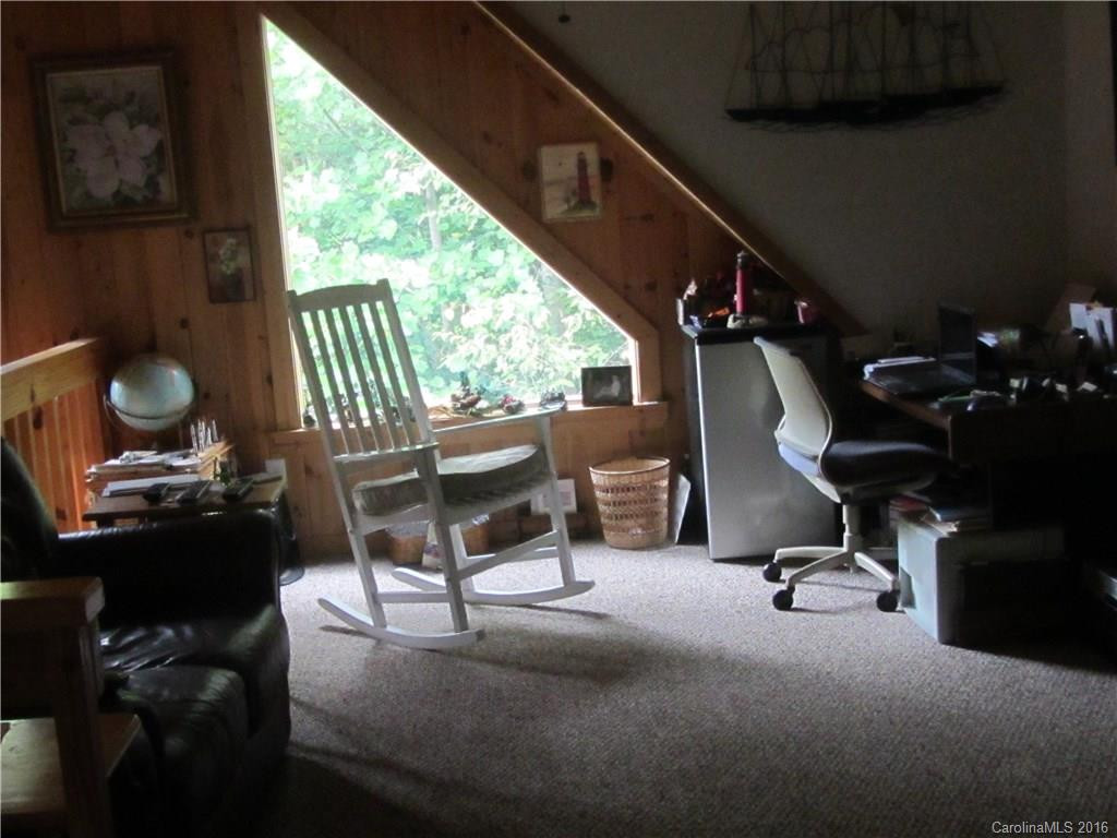 427 Cross Ridge Drive - Photo 11