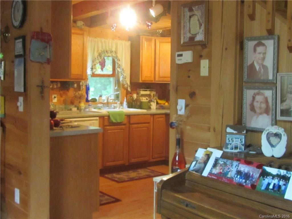 427 Cross Ridge Drive - Photo 12